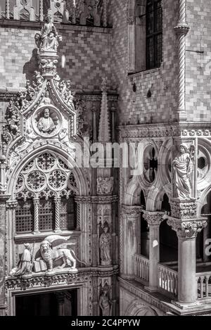 Doge`s Palace or Palazzo Ducale exterior in black and white, Venice, Italy. It is a famous landmark of Venice. Luxury detail of facade of old Doge`s P Stock Photo